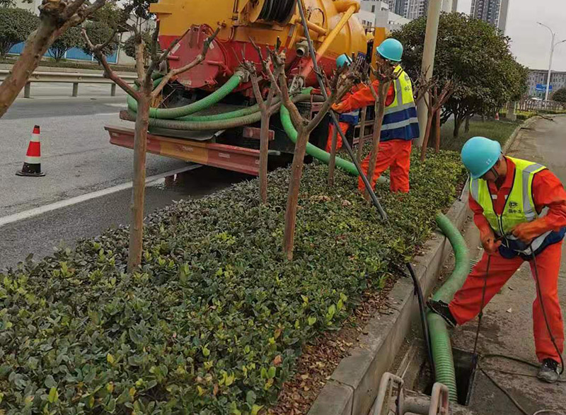 八公山市政管道清淤